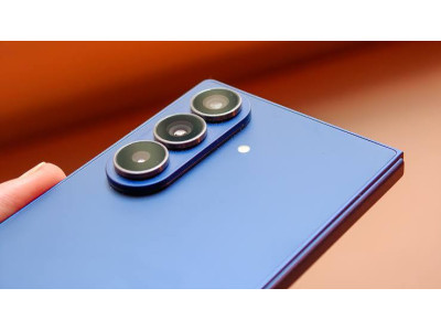 دوربین فوق عریض زد فولد8